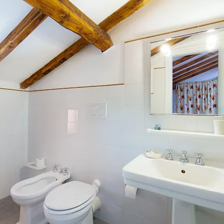 Tenuta Capizucchi Aparthotel 4*