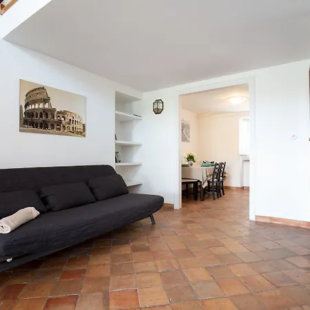 Apartahotel Tenuta Capizucchi 4*