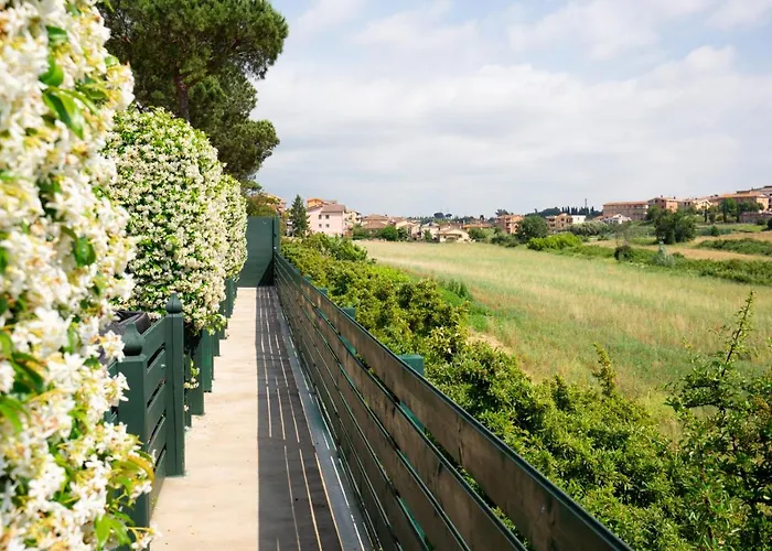 Tenuta Capizucchi Aparthotel 4*